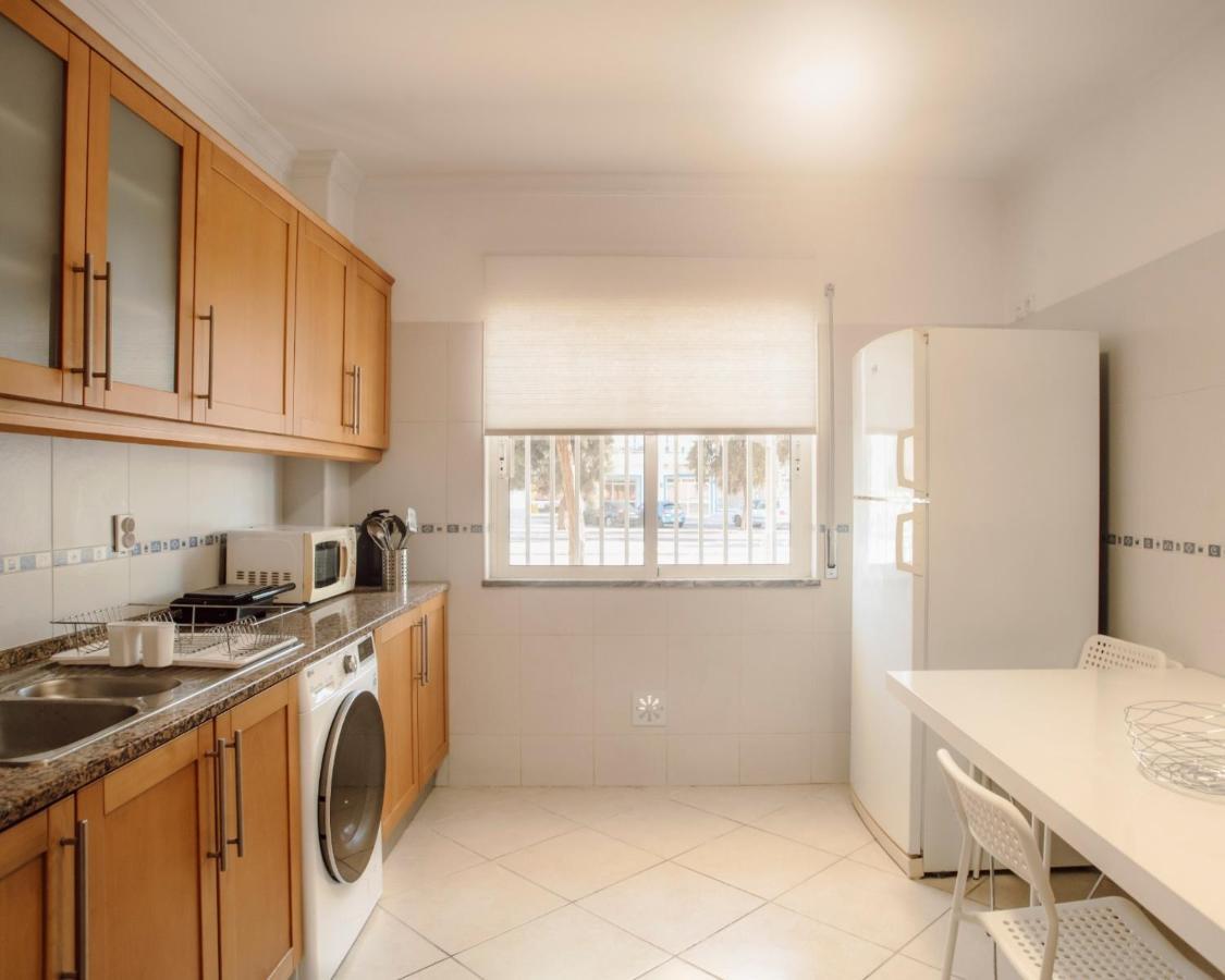 Harbour'S Way, Spacious And Cosy Apartment, With Ac Olhão Exteriér fotografie